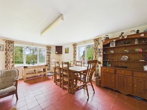Dining area- click for photo gallery